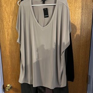 Apt. 9 Light Gray V-Neck top